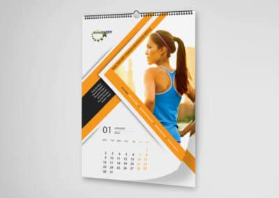 calendar de perete personalizat 12 file