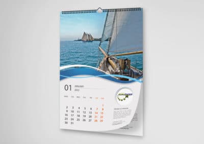 calendar de perete personalizat 12 file